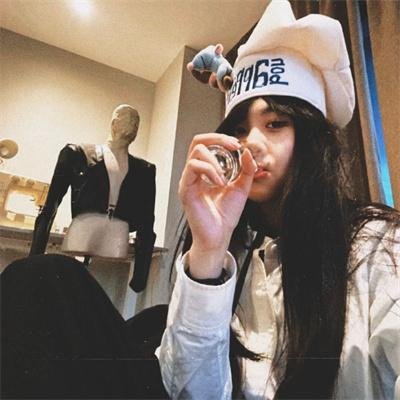 战地女护士