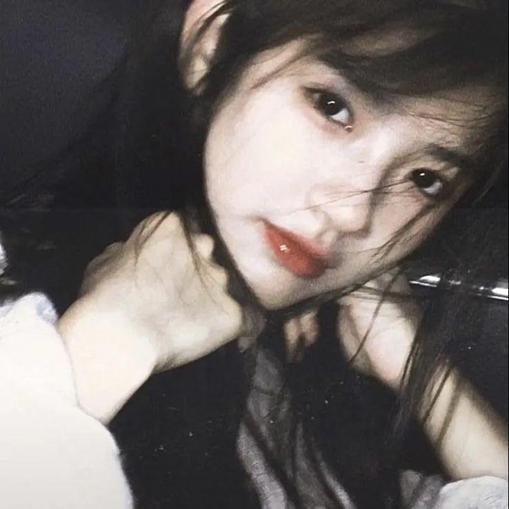 美女与液体人